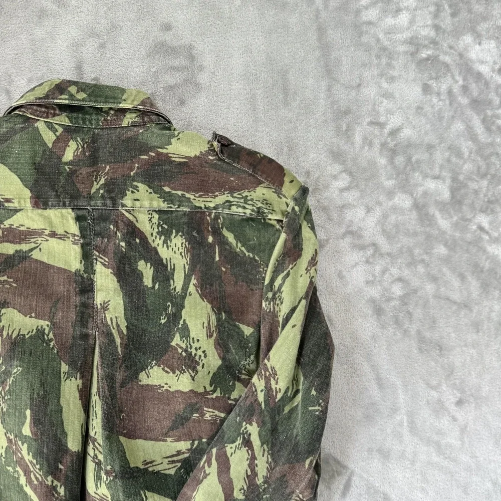 VTG 70s Portuguese Military Fatigue Top Mens Medium Lizard Camo Button